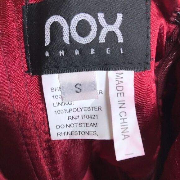 Nox Anabel Size Small Burgundy Ball Gown Dress Prom Pageant NWT - Picture 10 of 10